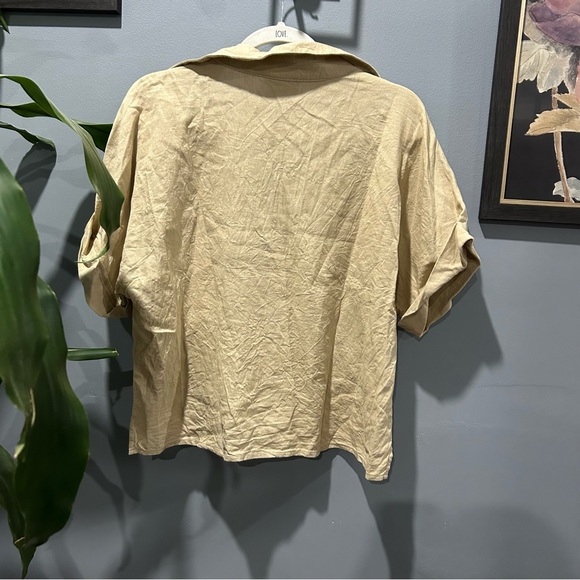 Maison Jules Linen Blend Lightweight V-Neck Rolled Sleeve Top - Tan sz L - Picture 2 of 4